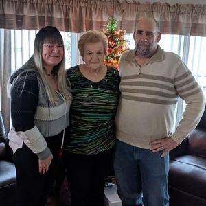 Meet your Posher, Sharon